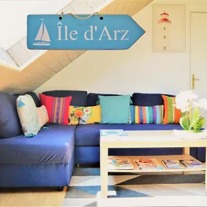 Appartement 13k Arz - Proche Centre - 39m2 Vue Sur Les Toits, Vannes